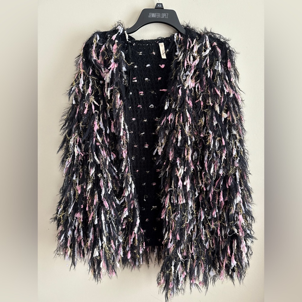 Chic Black and Pink Textured Cardigan